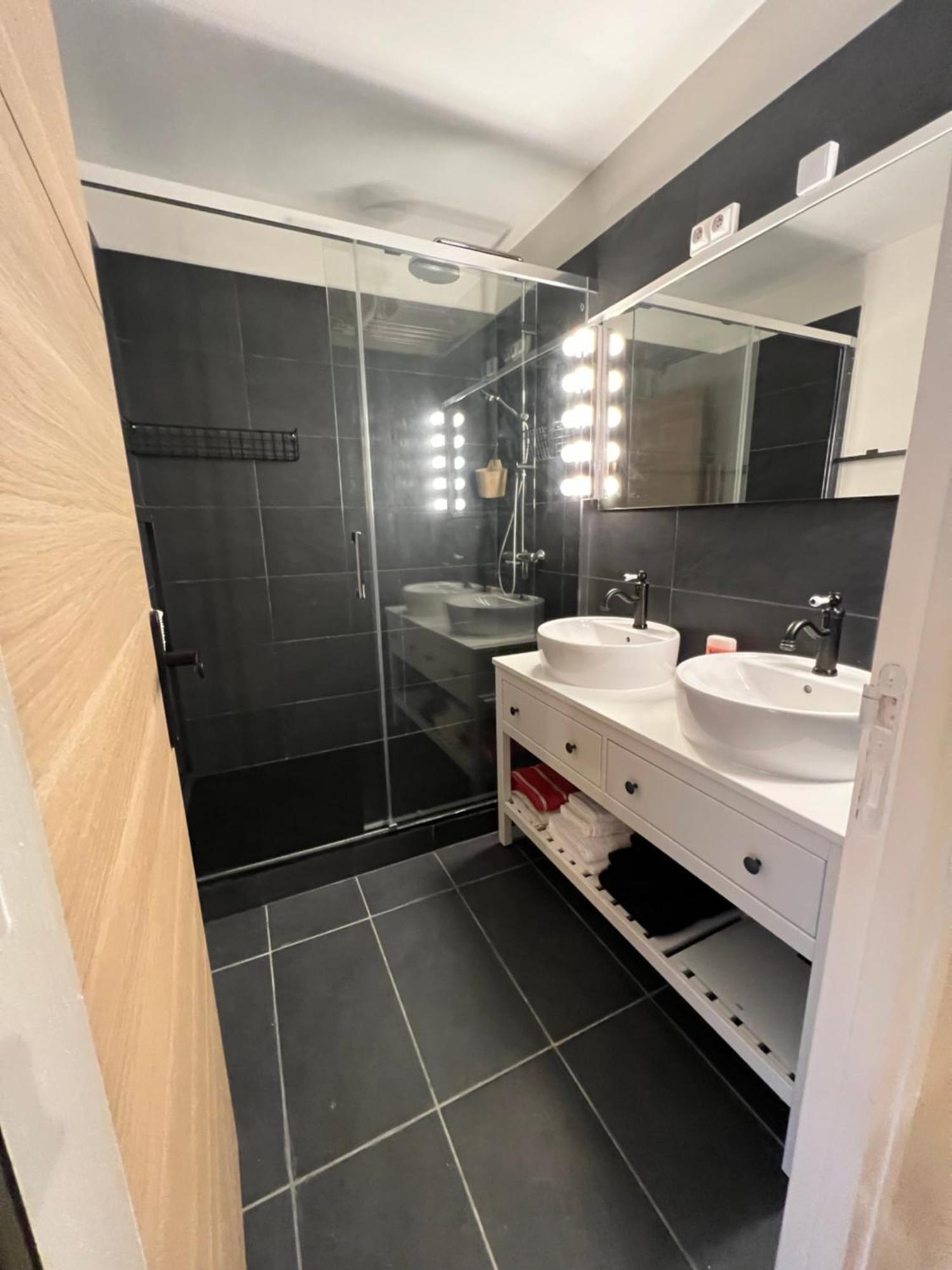 Apartment Parisnicostay - Cosy 4 Bedrooms Flat Seine River Exteriör bild