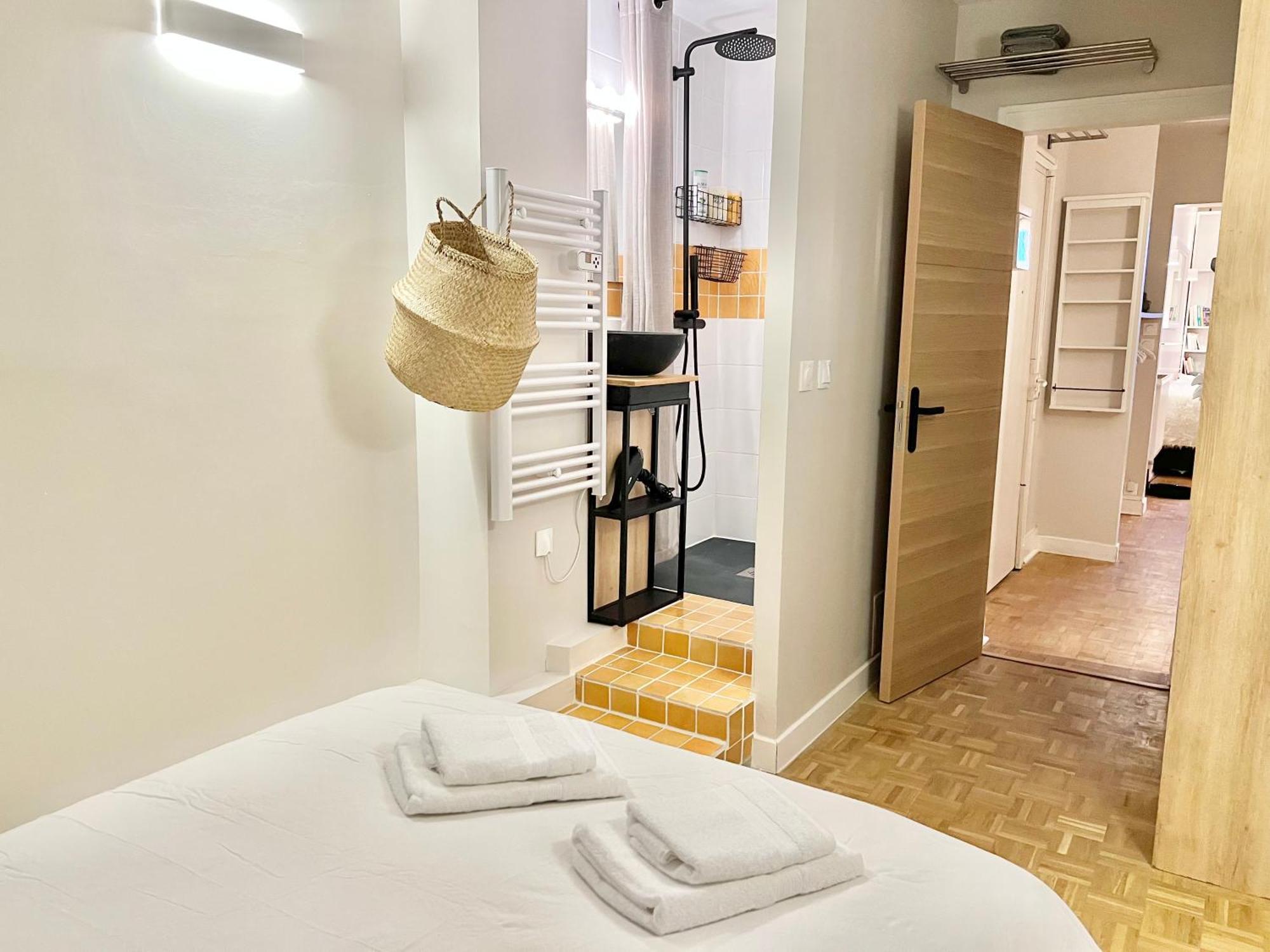 Apartment Parisnicostay - Cosy 4 Bedrooms Flat Seine River Exteriör bild